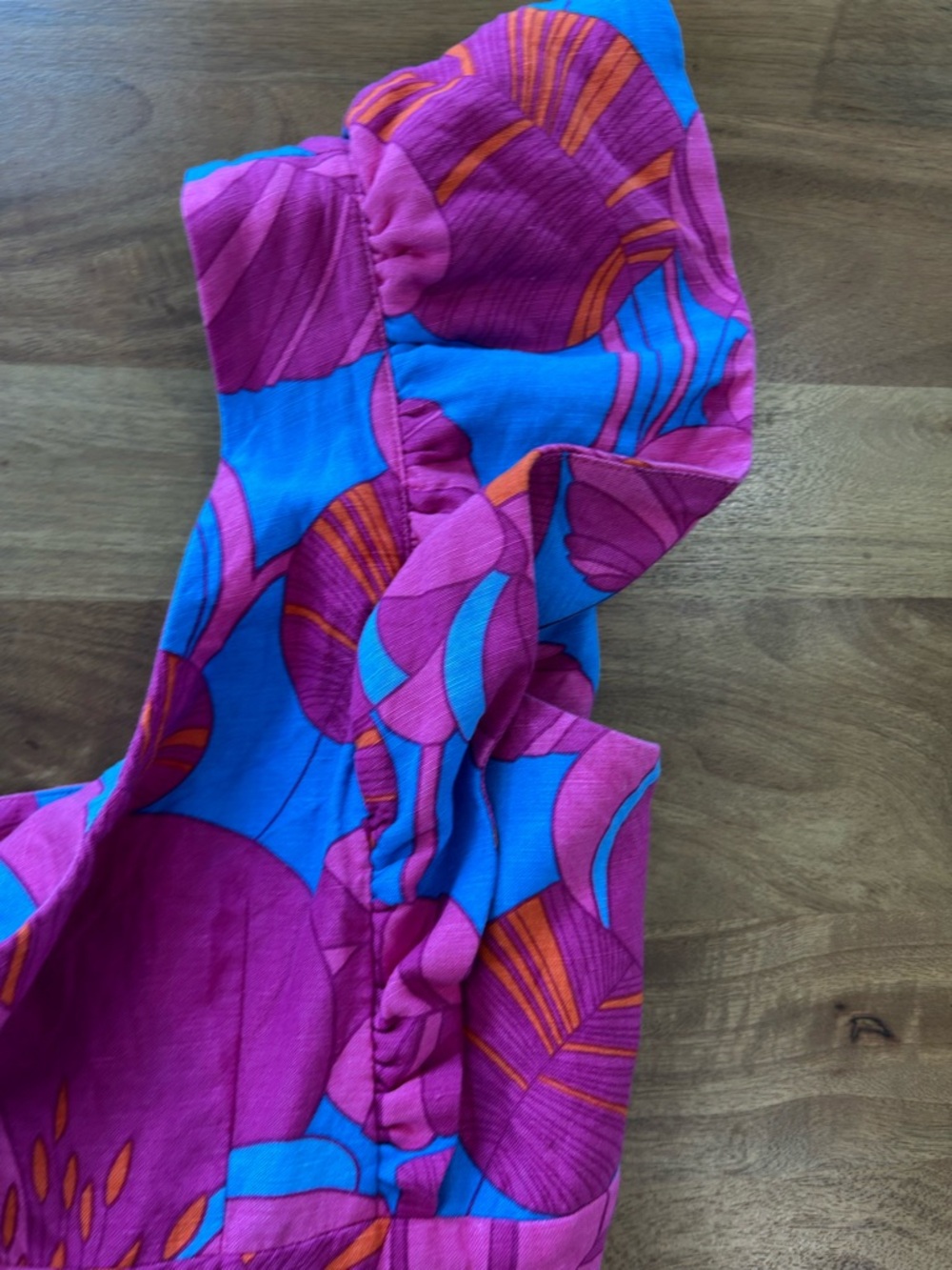 Tuckernuck Pink and Blue Floral Ruffle Sleeve Linen Dress Size Medium - Picture 5 of 12